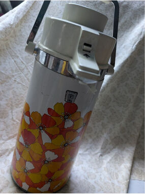 KING White & Orange Floral Water Bottle & Thermos One Size